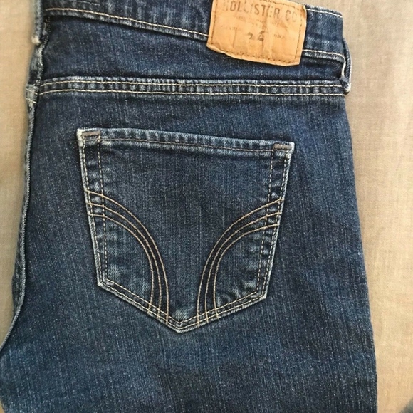 Super Cute Jeans by Hollister ~ Size 3R - Picture 2 of 5